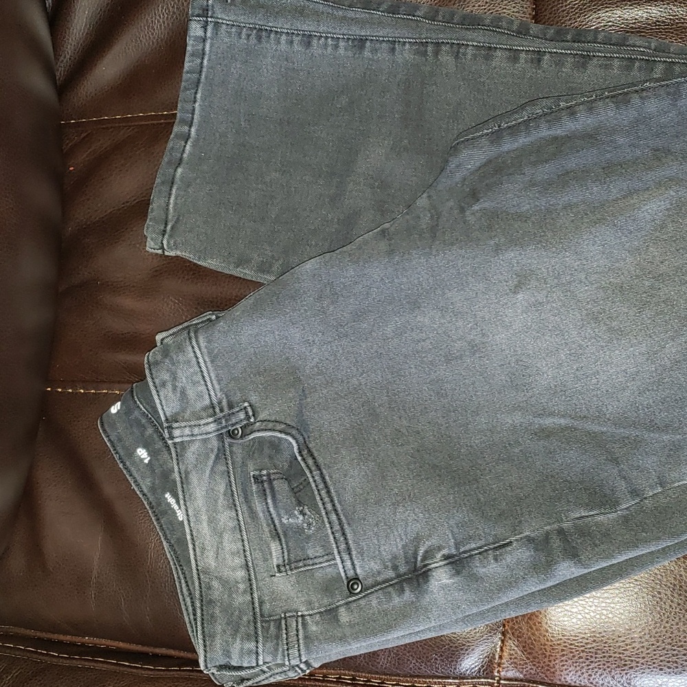 Blackwash stretchy jeans